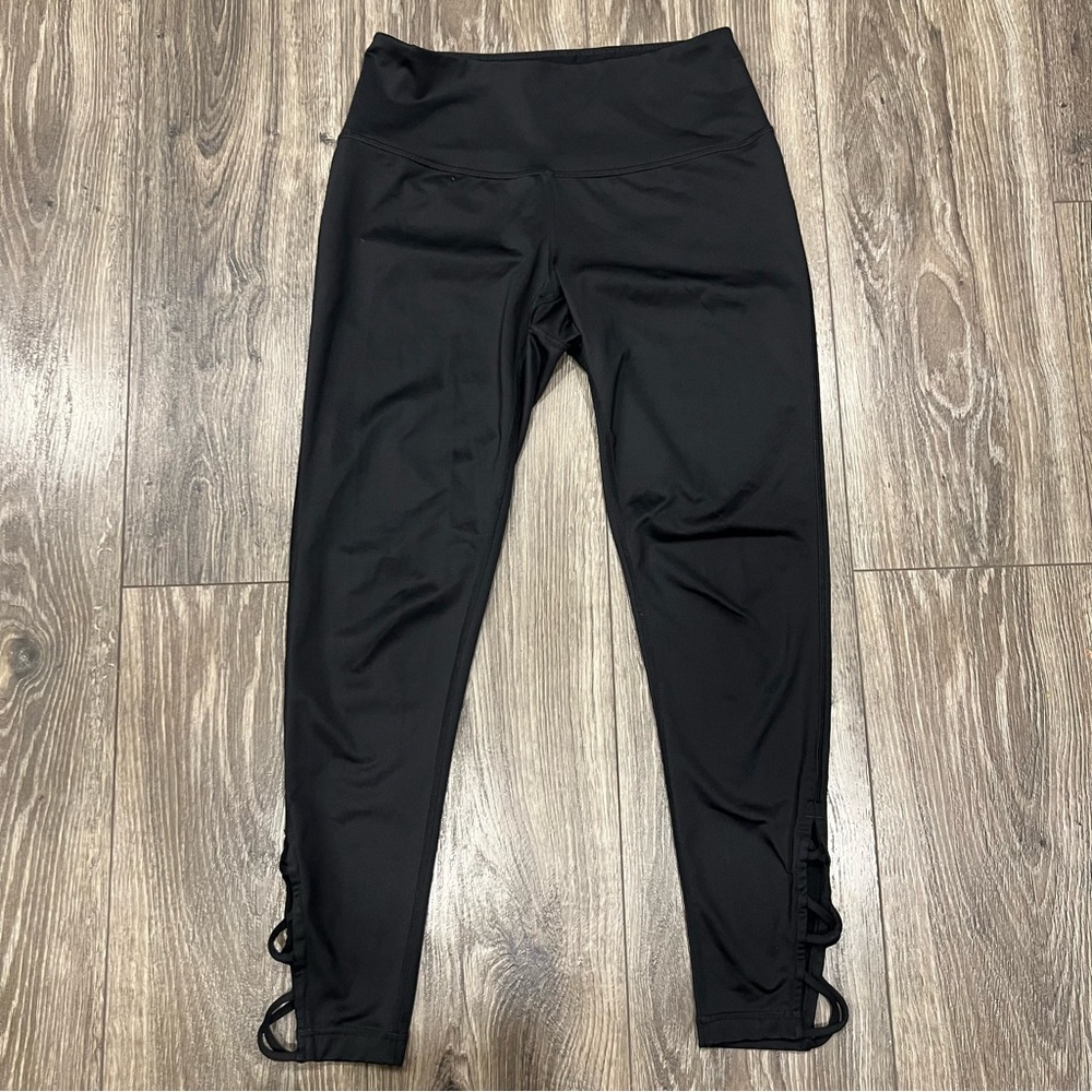 🍎 3/$30 Z by Zella Black Athletic Leggings with Cross Tie Ankle Accent